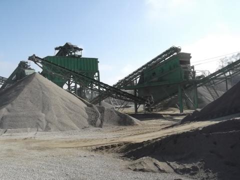 Separation for the production of aggregates for concrete from 0-4, 4-8, 8-15, and from 15-32